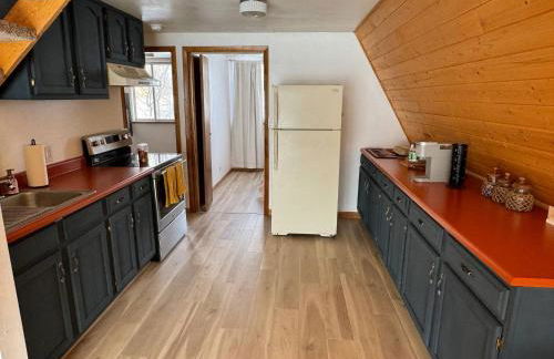 Peaceful A-Frame Cabin - Great Views with Hot Tub - Foto 8