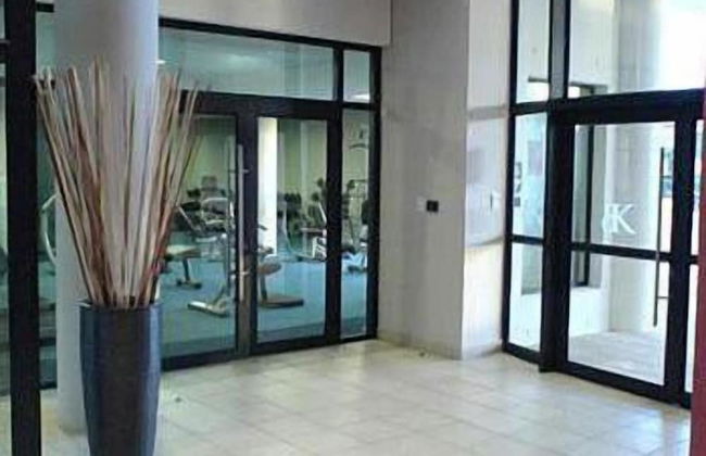 Knightsbridge 105 - Apartment - Photo 2