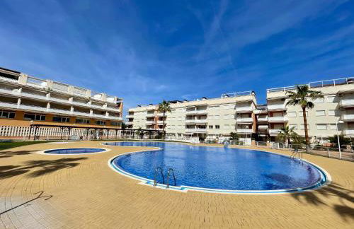Apartamento con vistas al mar piscina padel - Foto 3