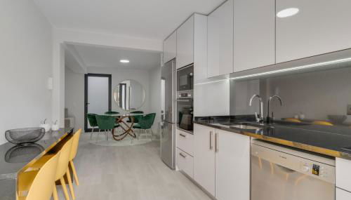 Graça House - Photo 4, stove, dishwasher, pet friendly, minibar