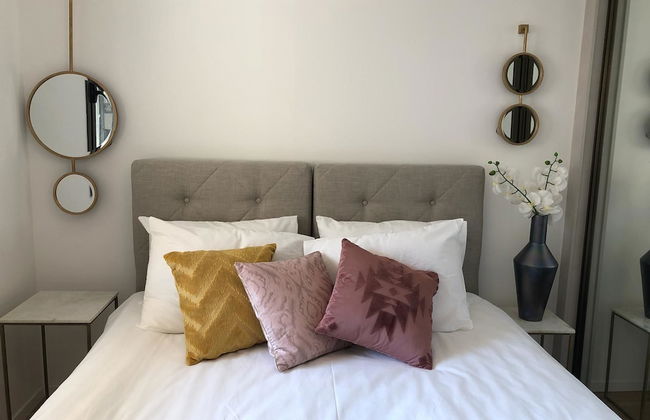 New Luxurious 2BR front old city Legacy - Photo 2