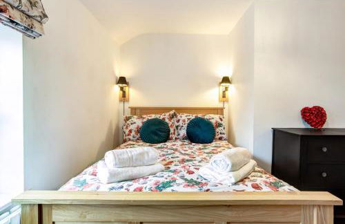 Woodside Cottage, Congleton, Nr Peak District - Photo 3