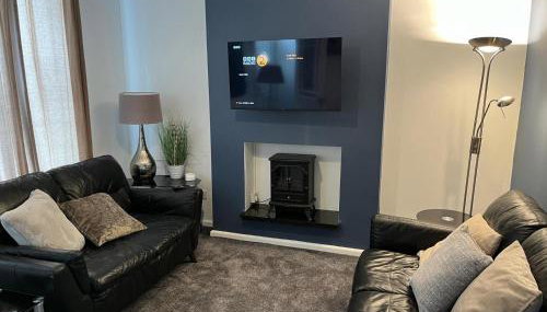 Modernised 4bed stay-away-home in Runcorn sleeps 7 - Foto 3