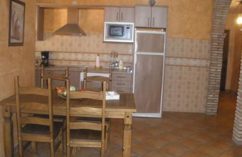 Complejo Peñafiel Caceres - Foto 35