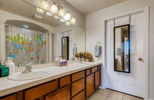 Capital Hill Condo 5 star location With Balcony - Foto 7