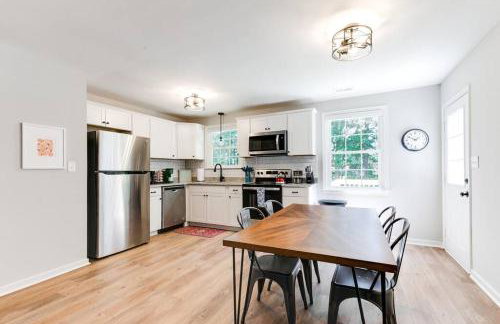 Charming, Cheerful 3 Bedroom Home in Richmond, VA! - Foto 27