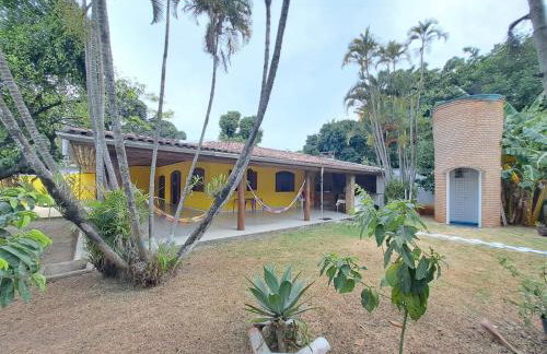 Casa Daslis Espaçosa e Bem Localizada - Foto 1