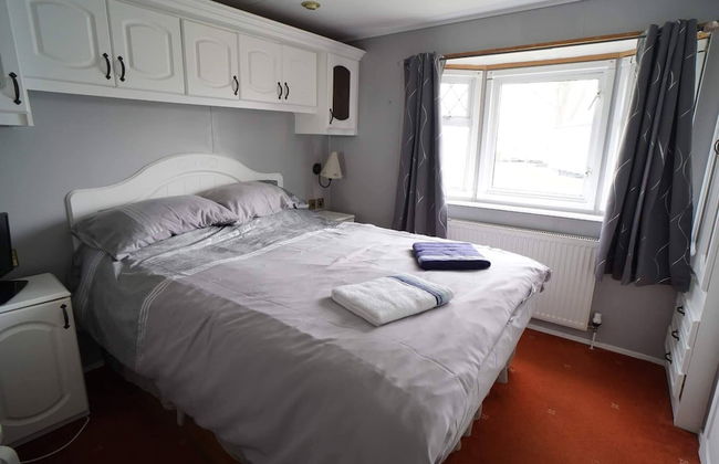 2 Bedroom two Bathroom Sunset Lodge Heachambeach - Photo 2