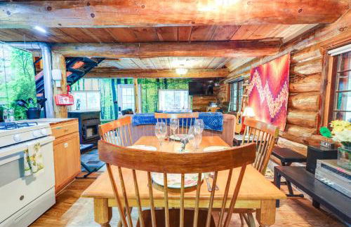 Cozy Elizabethtown Cabin with Fire Pit! - Foto 7