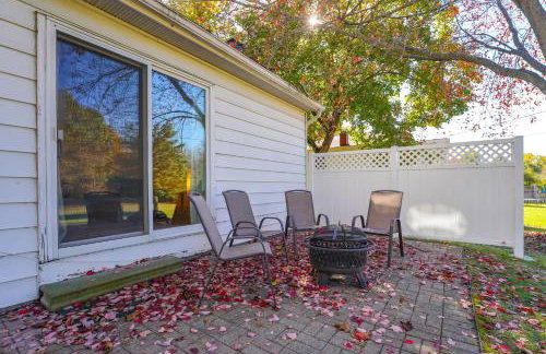 Jackson Home w/ Fire Pit & Yard: 3 Mi to Downtown - Foto 2
