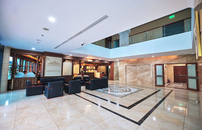 Netland Westlake Legacy Suites - Photo 3