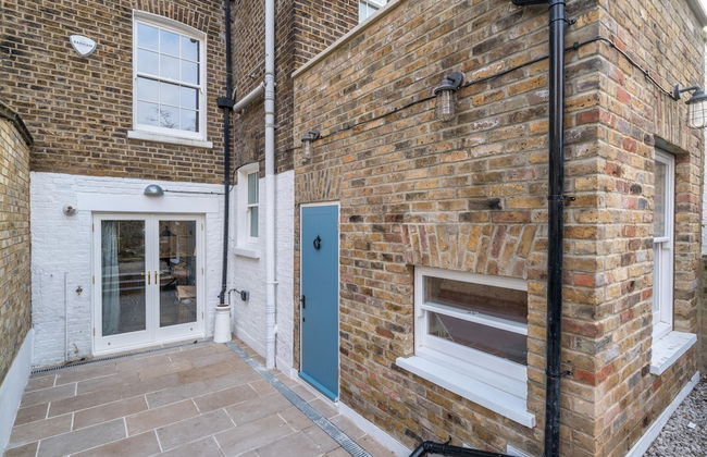 JOIVY Stylish 2-Bed House W/ Private Garden In Hackney - Foto 46