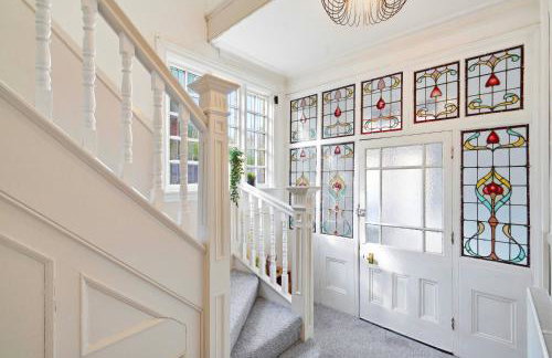 Large 7-Bed House Sleeps 14 FREE Parking ,Contractors & Groups Welcome - Foto 2