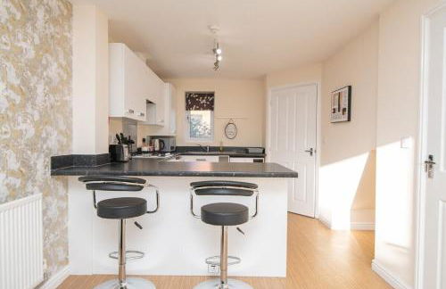 Beautiful 2-bedroom house with parking and garden - Foto 12