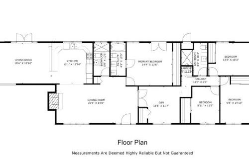 Spacious 4BR plus Den with Pool, Jacuzzi, BBQ, Near Strip - Foto 35