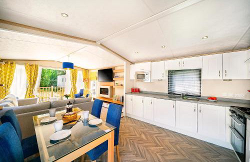 Discover, Enjoy Ultra-Fast Starlink WiFi Lodge - Foto 3