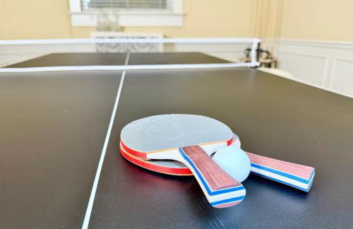 Hyde Park Lux Dual Townhouse Retreat w Gym & Sauna Sleeps 16 Walkable - Foto 35