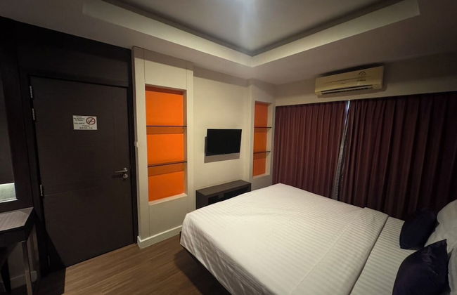 Palette Bella B All Suites Bangkok Hotel - Photo 27