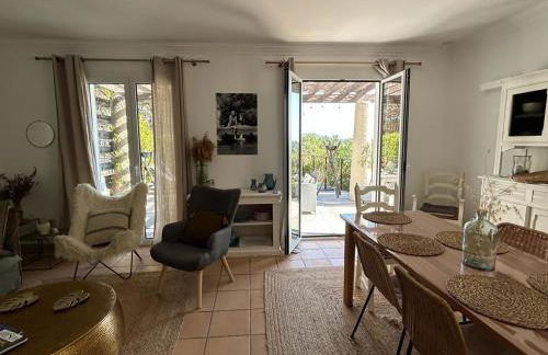 Les restanques maison des chênes vue mer 6 personnes - Foto 4