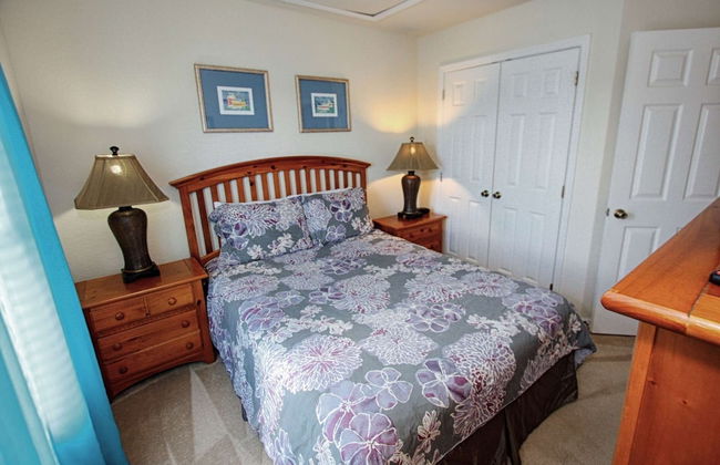 2633 Trafalgar Village - Photo 57