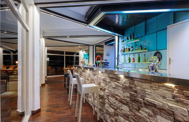 Beautiful Apartments in Jelsa, With Pool - Foto 30