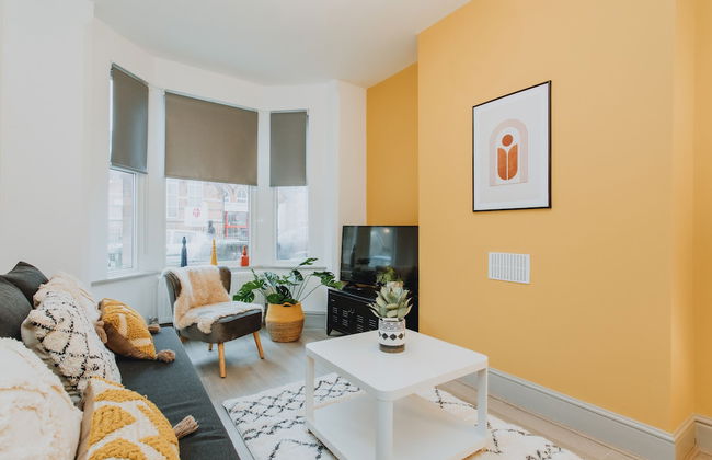 Entire House with Parking in Rugby - Foto 25