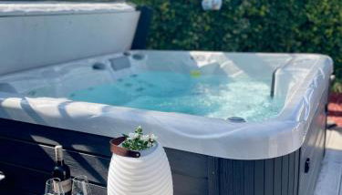 4 Sterne Ferienwohnung Schlossblick Sauna Pool Whirlpool pri - Foto 3