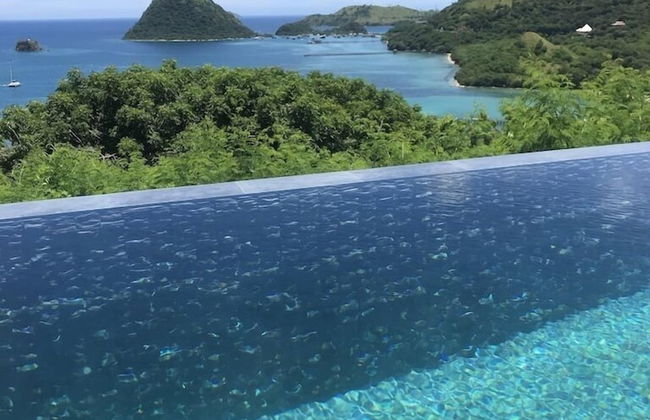 Paradise Garage Komodo Villa - Foto 9