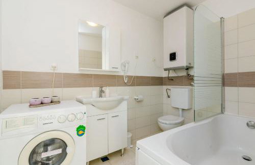 Apartment Maurora - Photo 24