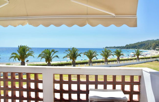 Stunning Beachfront Villa for Rent - Foto 18