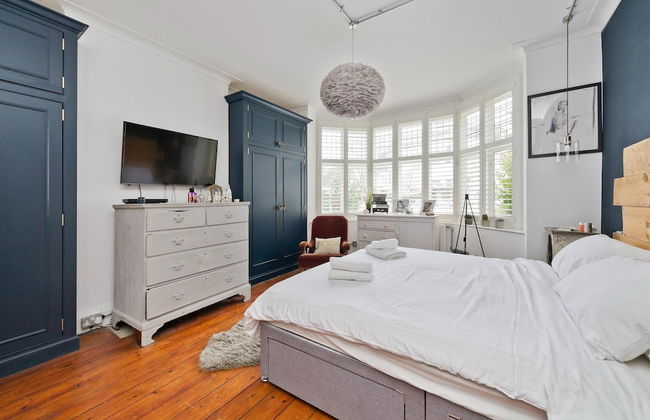 Stunning one Bedroom Flat With Large Terrace in Chiswick by Underthedoormat - Foto 9