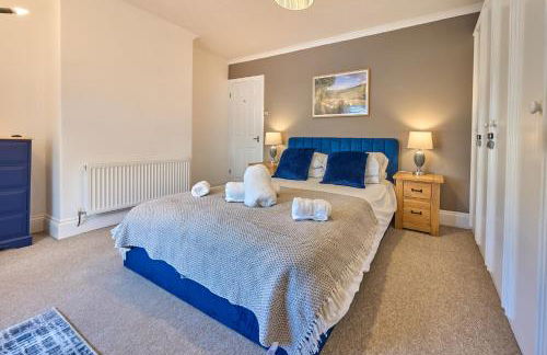 Cosy 2BR Cottage Steps to Town & Peak District - Photo 10