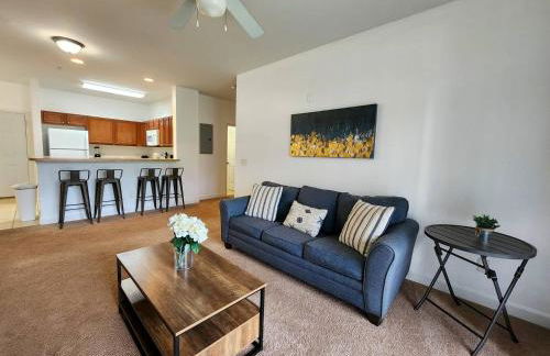 Resort Retreat 2BD Close Disney - Foto 1