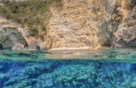 Entire Filitsa's Stonehouse in Paxos with pool - Foto 23