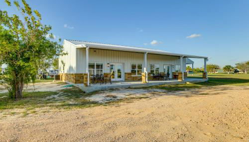 8 Mi to Gulf! Newly Built Townhome in Matagorda - Foto 4