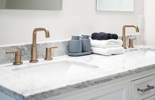 Rooftop Patio, Hot Tub and Games City Escape - Foto 4