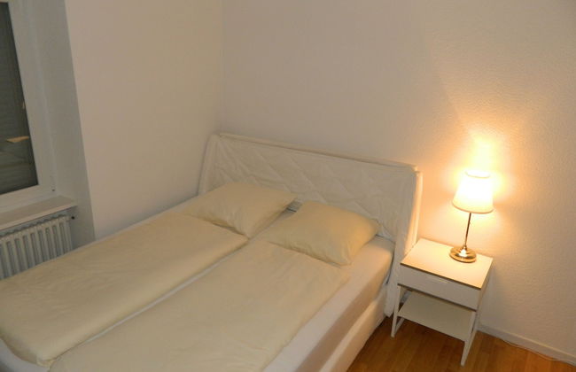 Swiss Star Delsbergerallee - Foto 1