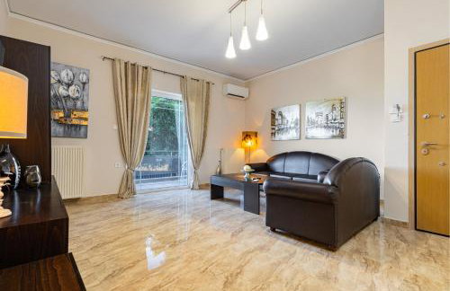 Blissful Residence with Pool by 8essentially - Foto 21