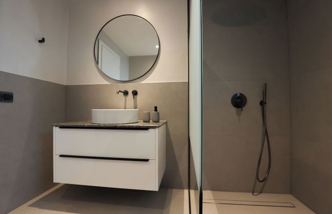 Limi Deluxe Suites - Foto 40