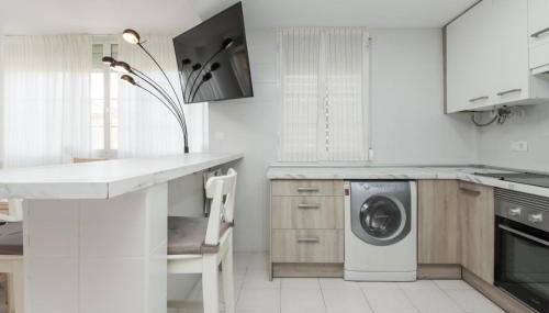 Apartamento Rambleta Mar - Foto 2, stove