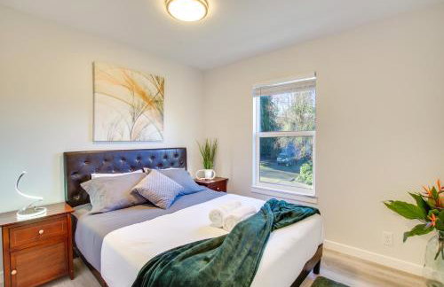 Modern Woodinville Home w/ Hot Tub + Sauna! - Foto 16