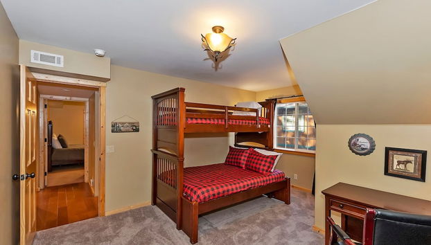 Big 10 Luxury Cabin/Walk to Snow Summit- HotTub - Foto 4, Habitación