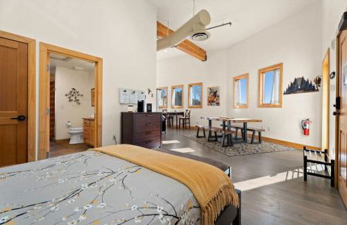 Spacious Dtwn Estes Park Loft Condo 4 Mi to RMNP - Foto 22