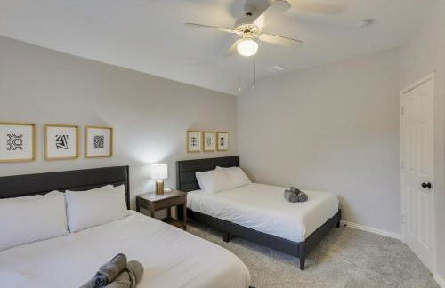 Spacious and Luxury Home w Cinema Room and Pool - Foto 31