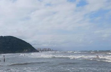 Casa Praiana - Piscina, churrasqueira, Wi-Fi, espaço amplo, garagem, lado praia - Foto 48