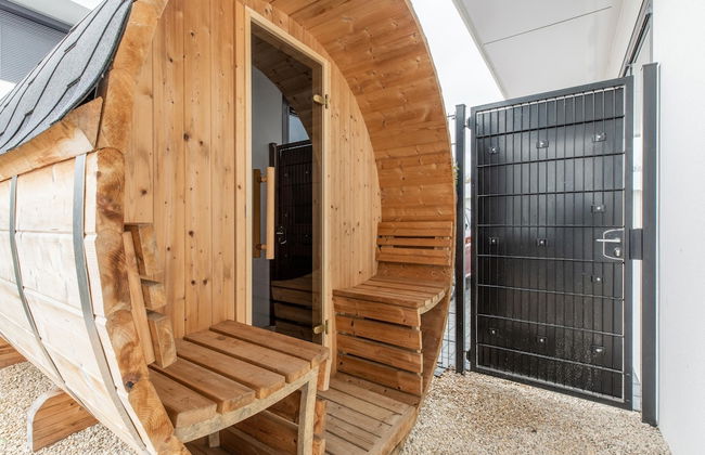 Brand new Luxury Villa on a Small-scale Park With its own Jetty - Photo 72