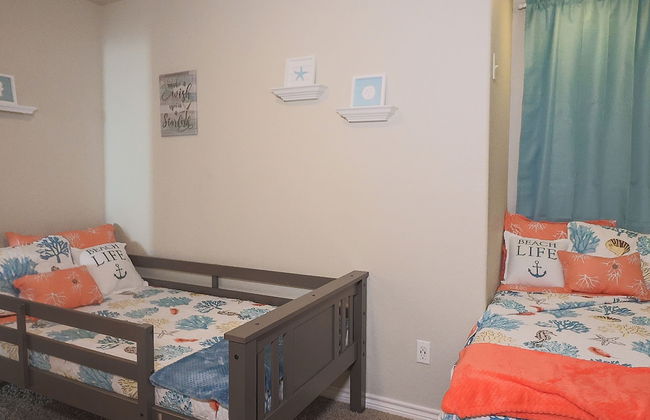 Superb Home With Private Walkover Unobstructed Views - Foto 33