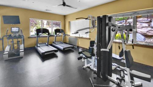 844 Park Edge - Photo 2