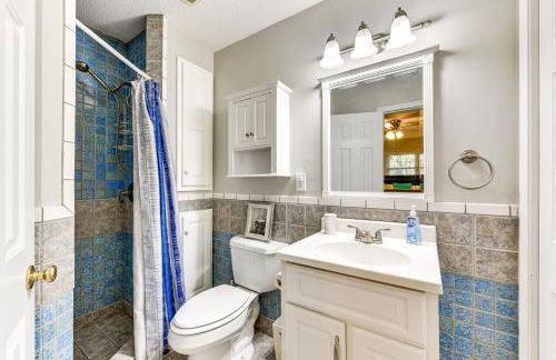 1 Mi to Dtwn Home with Fire Pit and Deck in Hudson! - Foto 17