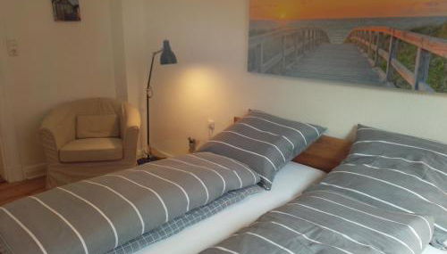 Sailing City Oak Line - Photo 2